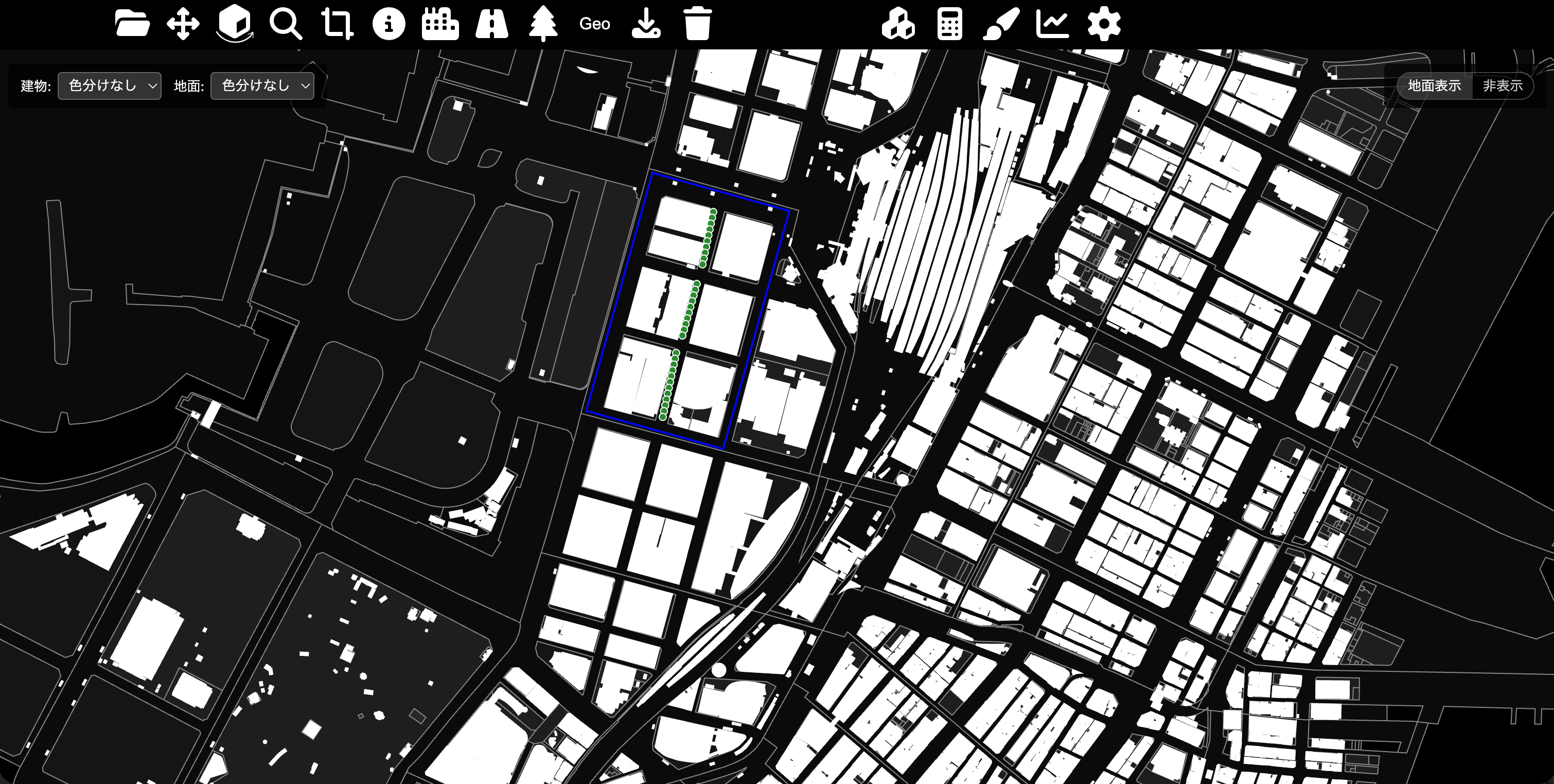 2D 地図表示の例。建物フットプリントと、青枠で示した計算領域。